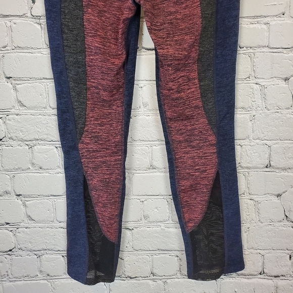 FREE People Movement 3/4 Yoga Pants sz. XS - Picture 9 of 10